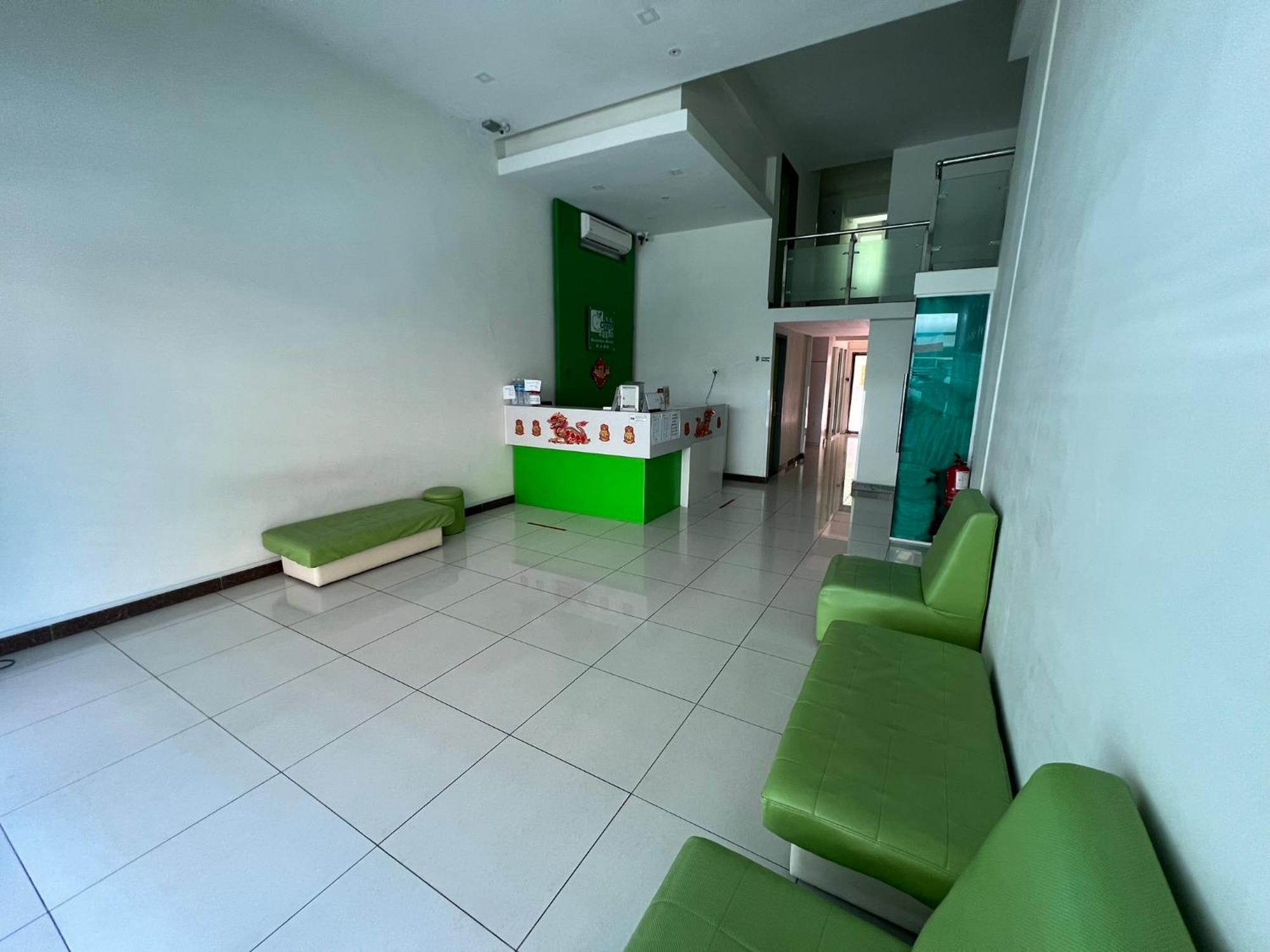 Green Apple Boutique Hotel Кота-Кінабалу Екстер'єр фото